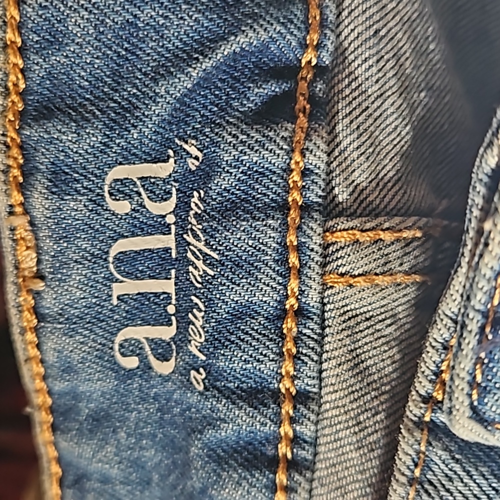 A.n.a 20W Mid-Rise Boyfriend jeans Plus Size Straight Leg